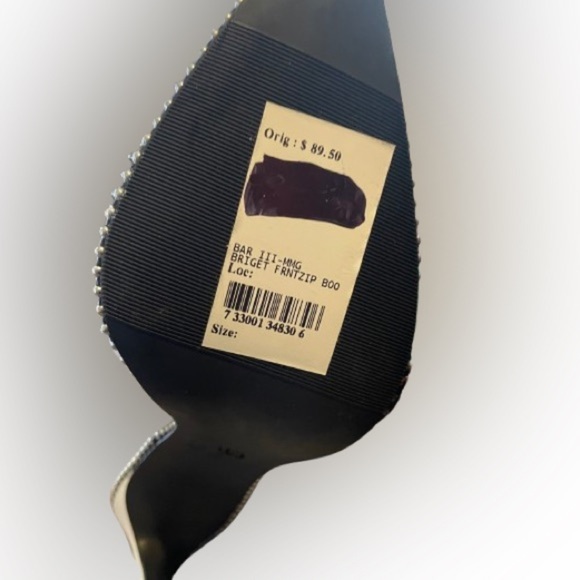 Beautiful BAR III boots, faux leather, ivory color! Brand new, no box. Size 6.5​ - Picture 7 of 9